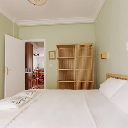Iphigenia 2 Bedroom Retro Downtown Apartment เอเธนส์ ภายนอก รูปภาพ